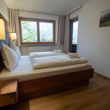 Hochtenn In Zell Am - Steinbock 度假居 *